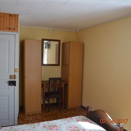 Albergo Ramo Verde マレスコ エクステリア 写真